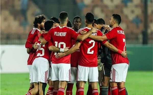 التشكيل المتوقع  للأهلي أمام سموحة في الدوري