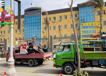 المهندس أحمد العربي : يوجه بشَن حملة لـ رفع الإشغالات بالأسواق التجارية ومتابعة أعمال الإزالة