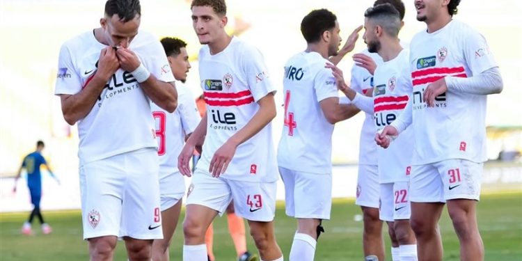 مفاجأة في تشكيل الزمالك أمام المصرى بالكونفدرالية