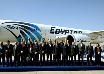 رئيس “الدفاع والأمن القومي بالنواب” يشارك باحتفالية انضمام أول طائرة Airbus A350-900