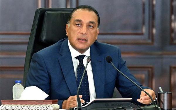 رئيس الوزراء : تطوير أسواق الجملة لـ ضبط تداول السلع