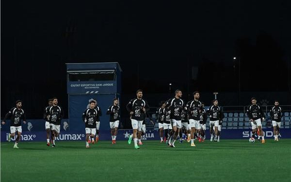 منتخب مصر يخوض أول تدريباته الجماعية بإسبانيول استعداداً لـ مواجهة إسبانيا ودياَ