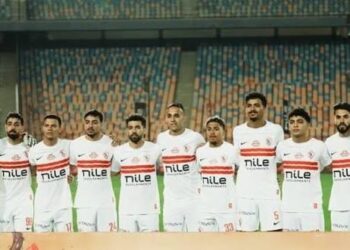 الزمالك بالزي الأبيض ضد أوتوهو بطل الكونغو