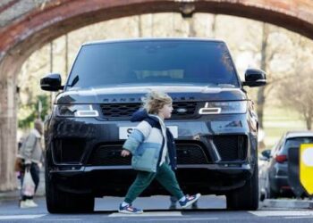 لندن ستفرض رسوم إضافية على سيارات الدفع الرباعي الكبيرة (SUV… لهذا السبب