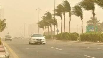 حالة من عدم الاستقرار… تقلبات جوية عنيفة تضرب المحافظات