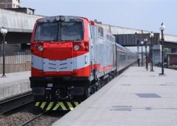 اليوم .. بدء تشغيل القطارات الإضافية خلال عطلة عيد الفطر المبارك