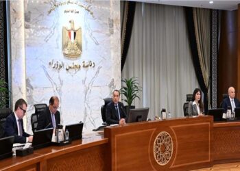 مدبولي يتابع «حياة كريمة».. تنفيذ 22.7 ألف مشروع وانتهاء الأعمال في 722 قرية