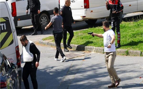 تفاصيل إصابة عنصرين من الأمن التركي في حادث القنصلية الإسرائيلية باسطنبول