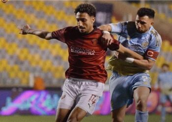 الأهلي يخسر بفضيحة تحكيمية .. ويسقط في فخ التعادل أمام سيراميكا بالدوري