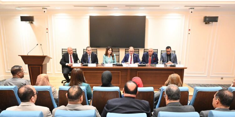 وزيرة الإسكان ووليد عباس يشاركان في اجتماع لجنة الإسكان بمجلس النواب