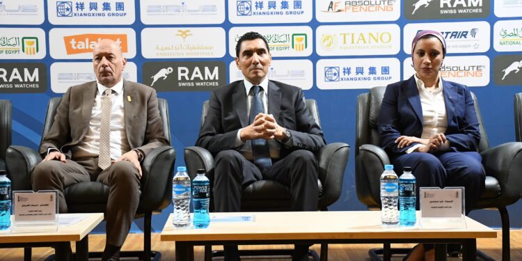 وزير الرياضة يشهد المؤتمر الصحفي لإستضافة مصر لـ كأس العالم للخماسي الحديث 2026