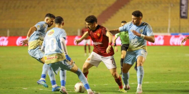 أزمة مباراة الأهلي وسيراميكا.. مصطفى عزام يكشف تفاصيل جديدة في هذا الملف